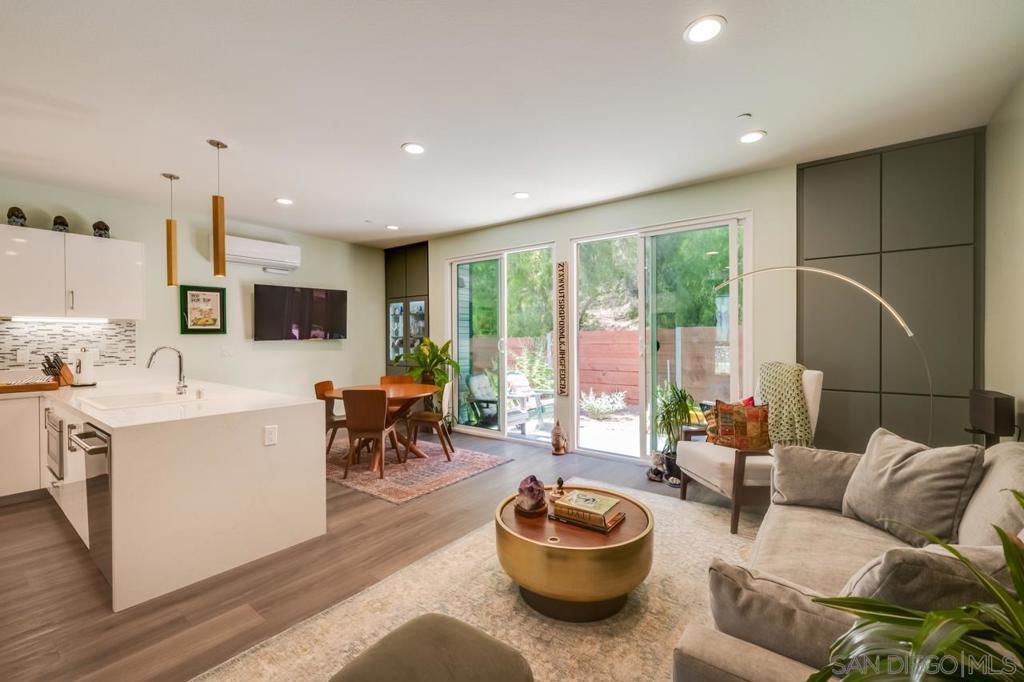 8268 High Street