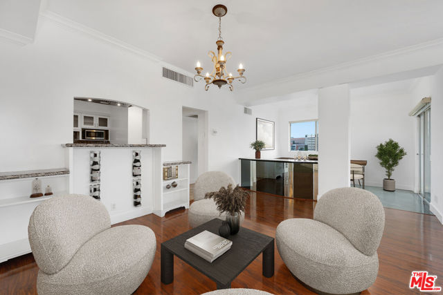 10787 Wilshire Boulevard, Los Angeles CA: https://media.crmls.org/mediaz/aa4f7906-ef5c-439a-8f30-a760bc747c59.jpg