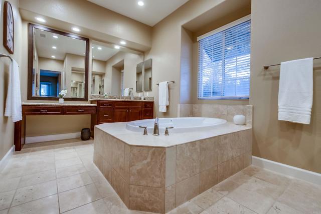 Detail Gallery Image 23 of 37 For 545 Quail Pointe Ln, Encinitas,  CA 92024 - 4 Beds | 3/1 Baths