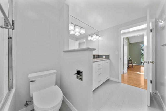 7175 Red Holly Court, San Jose CA: https://media.crmls.org/mediaz/aa51360e-885f-499d-b7dd-a46174fc7c3a.jpg