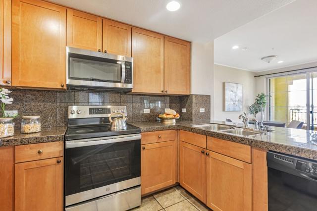 600 S Abel Street, Milpitas CA: https://media.crmls.org/mediaz/aa540d43-d338-41c3-87c3-c11e875834ef.jpg