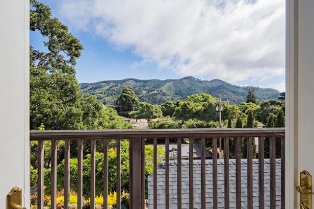 8543 Carmel Valley Road, Carmel Valley CA: https://media.crmls.org/mediaz/aa55f70c-5495-40ac-b247-6265f911ff98.jpg