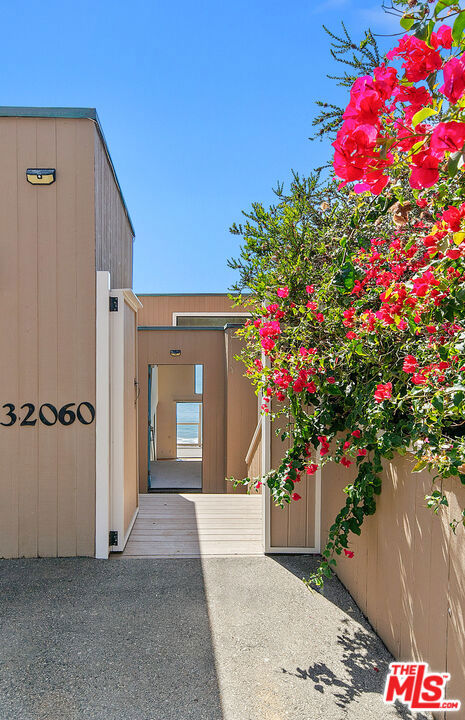 Drew Fenton | 32060 Pacific Coast Highway Malibu CA | MLS: 7408585