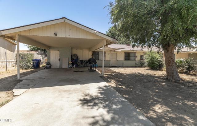 1859 Kentucky Street, Bakersfield CA: https://media.crmls.org/mediaz/aa58345a-dfaf-4ae6-89ff-74a51b6e03ff.jpg