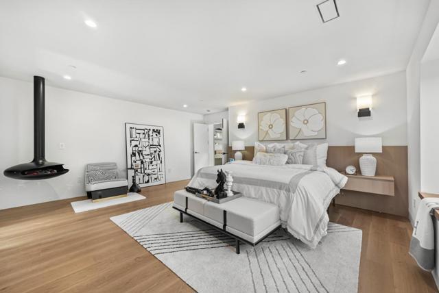794 Ramona Avenue, Sunnyvale CA: https://media.crmls.org/mediaz/aa58530c-f30f-4cfe-9ed9-ed5e4713ebdb.jpg