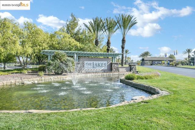 8065 Westport Circle, Discovery Bay CA: https://media.crmls.org/mediaz/aa5877c6-8900-4919-902d-b334347467d9.jpg