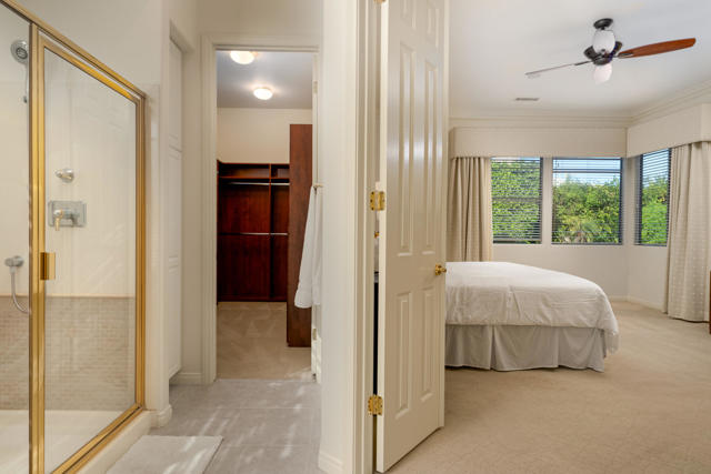 6 Dickens Court, Rancho Mirage CA: https://media.crmls.org/mediaz/aa59dcdf-1690-4cc0-8bae-103f6f461681.jpg