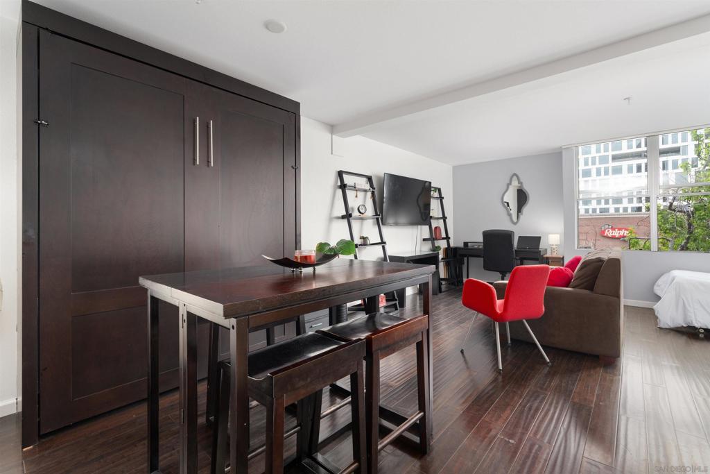 101 Market St. - photo 3