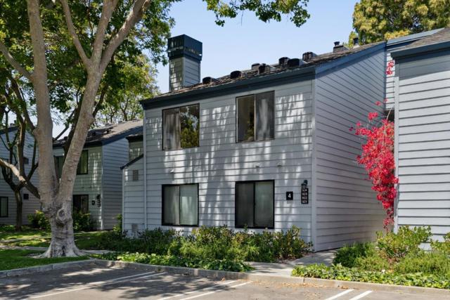905 W Middlefield Road, Mountain View CA: https://media.crmls.org/mediaz/aa5a389c-3d0f-420b-a504-11e6ba8f0b4a.jpg