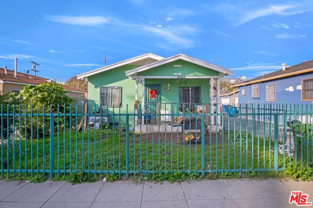 Image 3 for 8707 Baring Cross St, Los Angeles, CA 90044