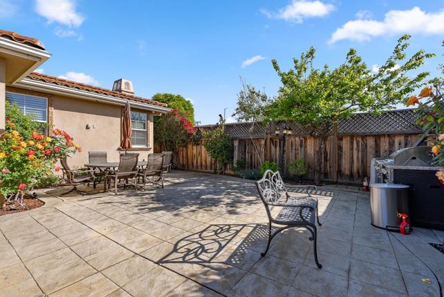 6415 Moores Avenue, Newark CA: https://media.crmls.org/mediaz/aa5add85-0d68-4c51-bebd-ffd4db2a68ae.jpg