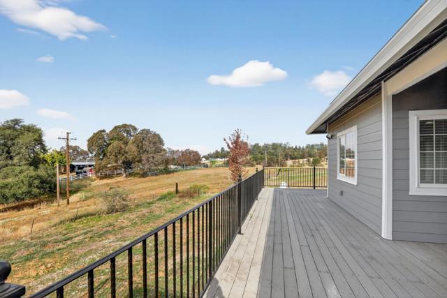 35 Blazeford Gulch, Oroville CA: https://media.crmls.org/mediaz/aa5b584b-1e1a-43d6-85b1-6fa5ae258889.jpg