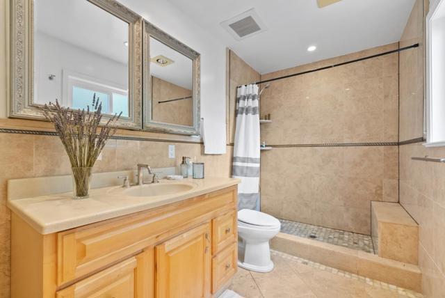 3767 Cass Way, Palo Alto CA: https://media.crmls.org/mediaz/aa5b5ca3-e44e-4137-835e-998995f0e4c0.jpg