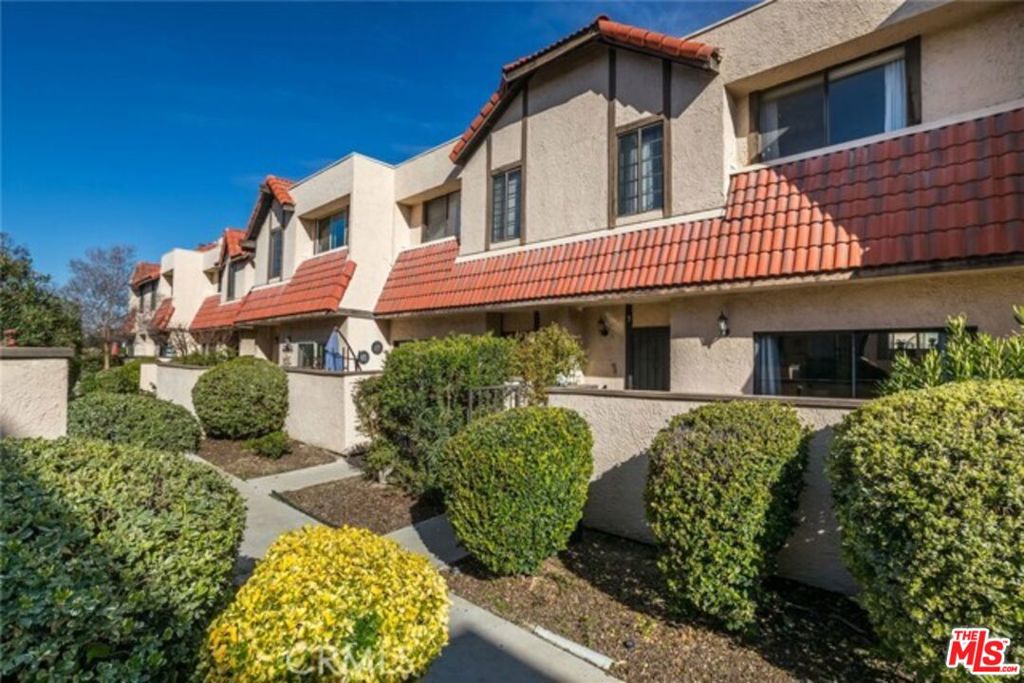 27656 Ironstone Drive #5