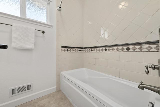 1118 Zinfandel Way, San Jose CA: https://media.crmls.org/mediaz/aa5c1ccf-d8f0-4169-885f-1cfbc5957376.jpg