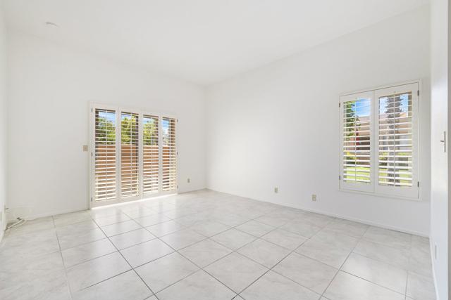 73481 Poinciana Place, Palm Desert CA: https://media.crmls.org/mediaz/aa5c7f14-03a9-4811-bb55-cefcb2a0d395.jpg