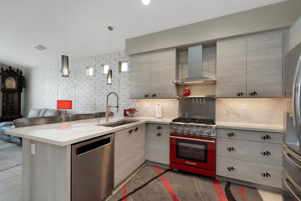 MLS #219138091DA image #5