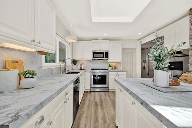 9399 Carmichael Drive, La Mesa CA: https://media.crmls.org/mediaz/aa5e0693-ca12-444c-bb90-350a68373869.jpg