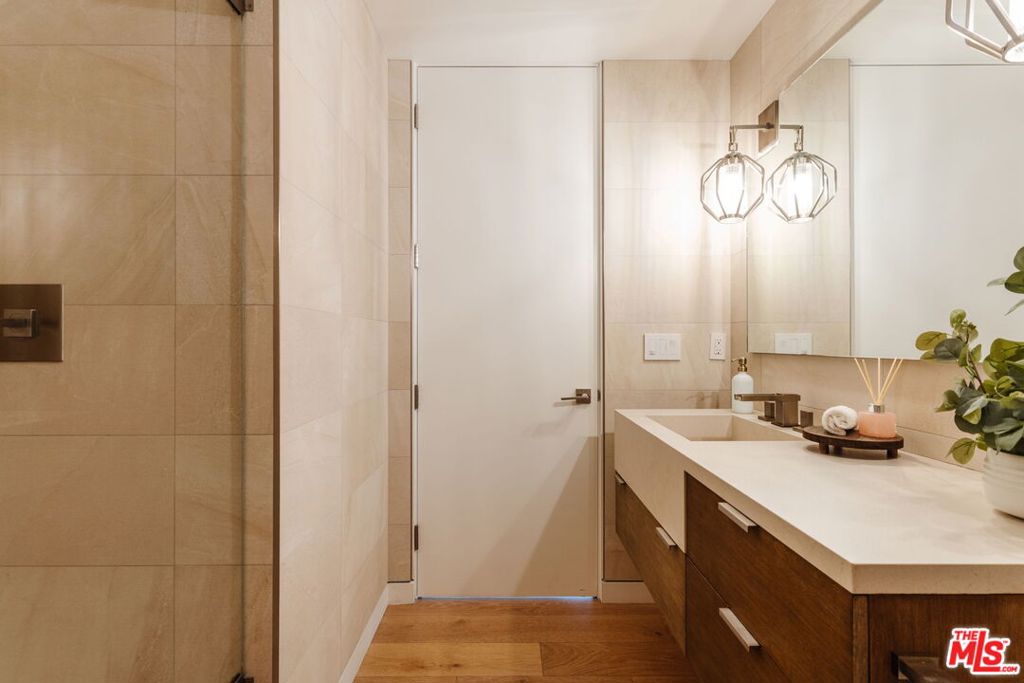 MLS #26875921 image #30