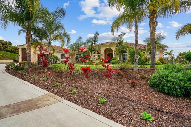 2224 Dos Lomas, Fallbrook CA: https://media.crmls.org/mediaz/aa5f4996-065e-4dbf-9cd2-1ef6afe1d8f0.jpg