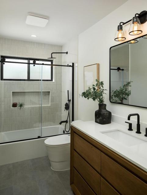 5193 Dent Avenue, San Jose CA: https://media.crmls.org/mediaz/aa60019b-fce1-463e-85f3-75d9df3d170e.jpg
