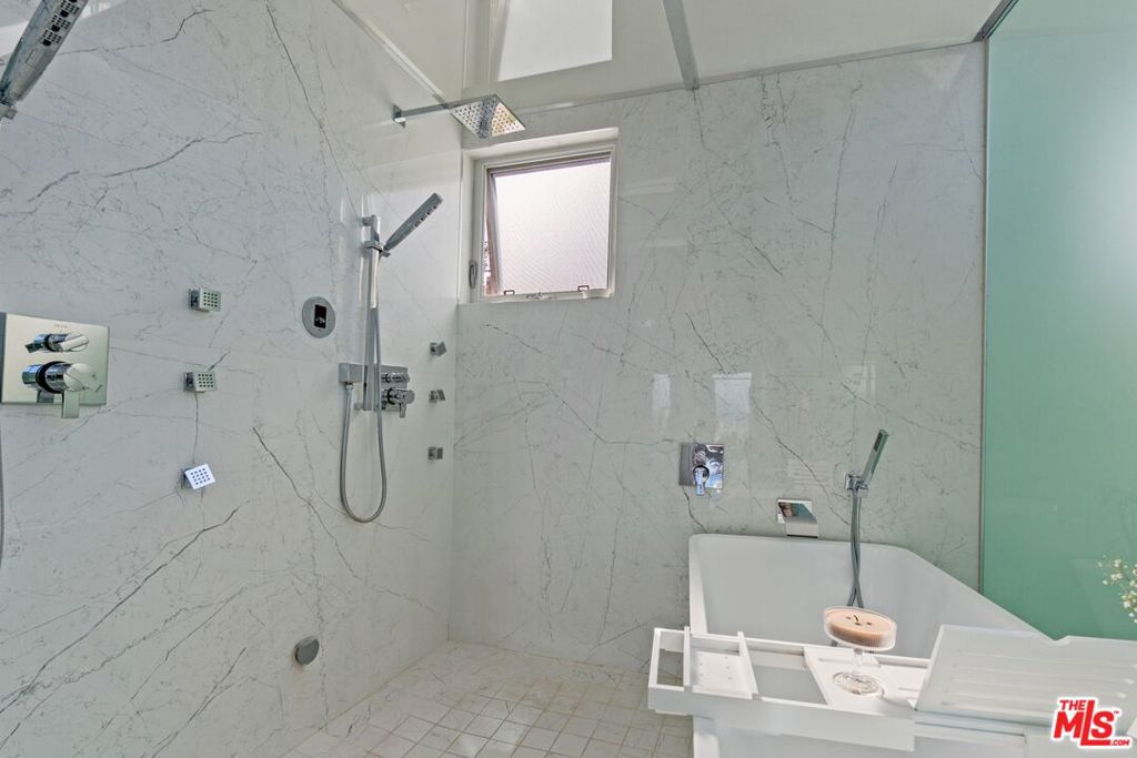 MLS #26875897 image #19