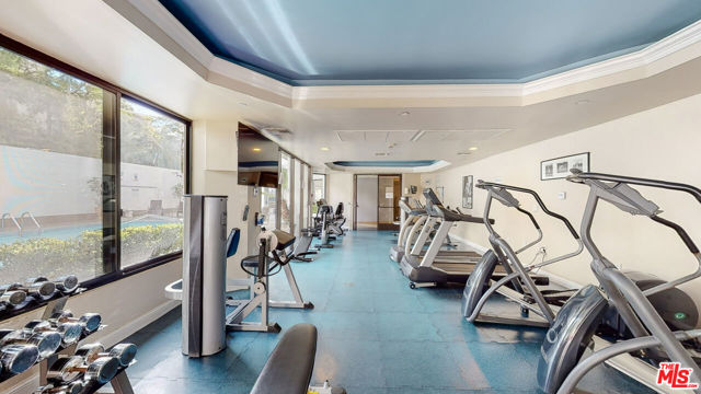 10660 WILSHIRE Boulevard, Los Angeles CA: https://media.crmls.org/mediaz/aa616950-4e54-4ea5-9931-8e014006c8a5.jpg