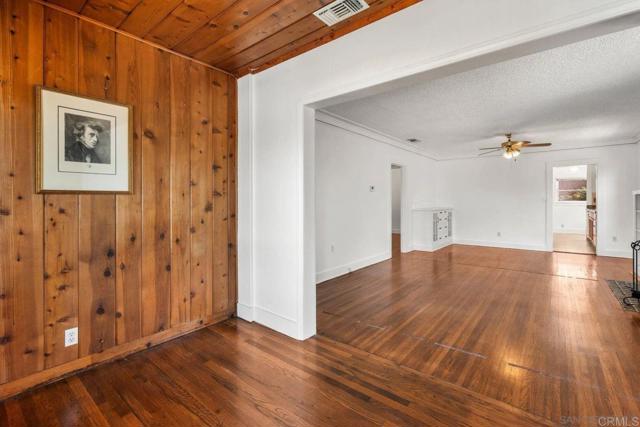 Detail Gallery Image 16 of 40 For 145 S Grape Street, Escondido,  CA 92025 - 3 Beds | 1 Baths