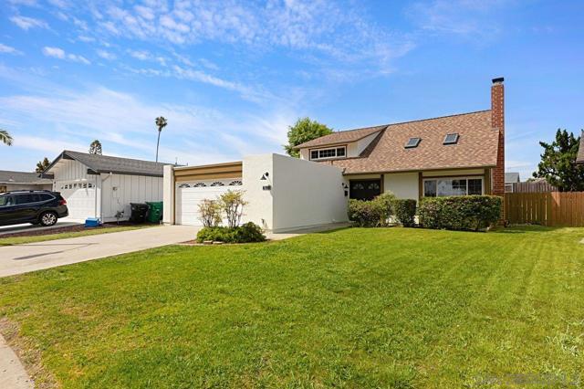 4755 Cather Ave, San Diego CA: https://media.crmls.org/mediaz/aa621b40-f500-4c44-9839-a77e7d2471f7.jpg
