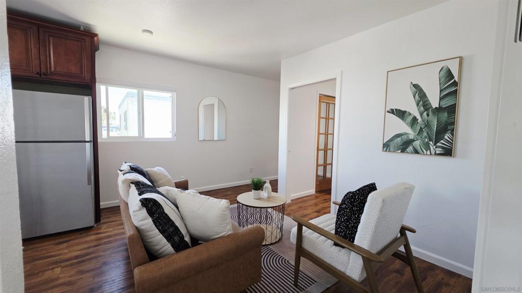 MLS #250032598SD image #31