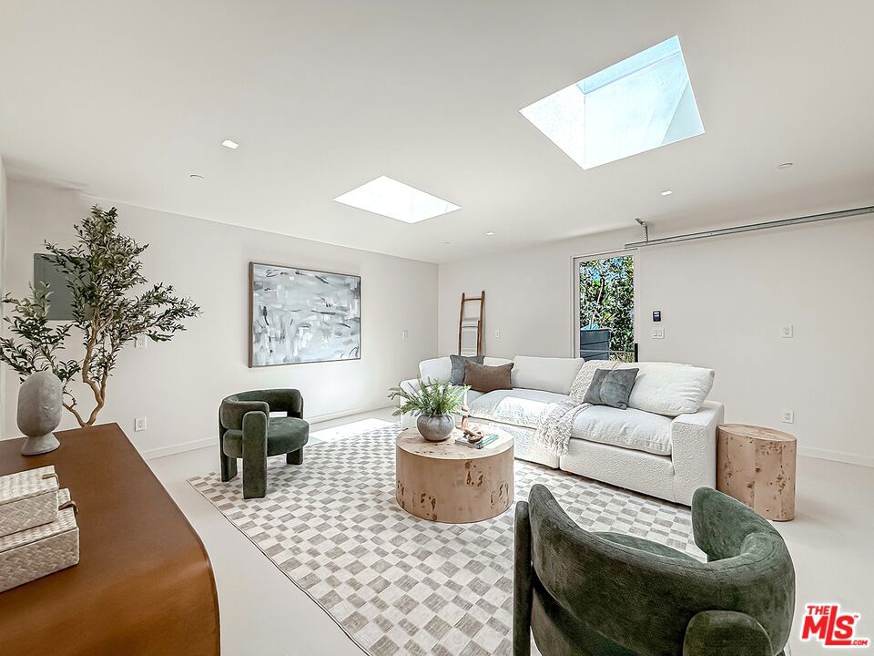 MLS #26864327 image #37
