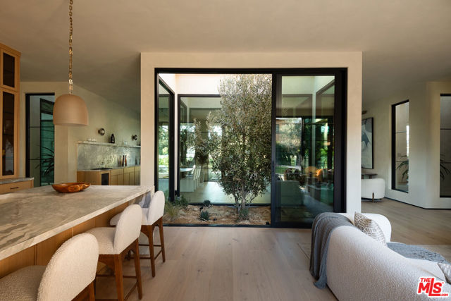 23340 Collins Street, Woodland Hills CA: https://media.crmls.org/mediaz/aa64f54e-f760-4c86-b962-d055fd4999b8.jpg