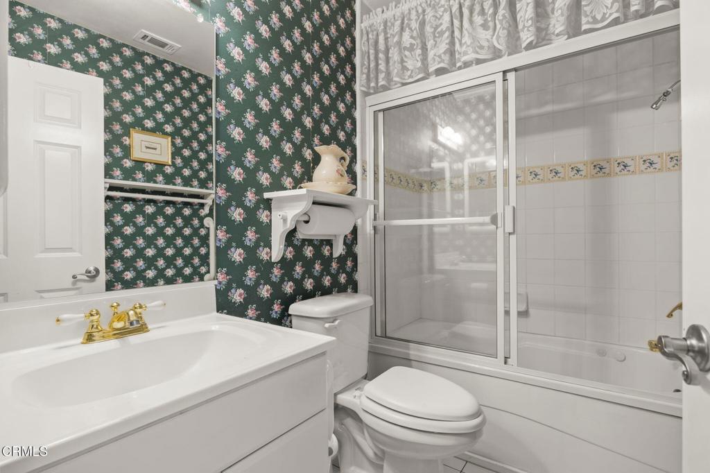 https://media.crmls.org/mediaz/aa653eac-91f7-4300-aeb9-a212359fcb36.jpg?preset=X-Large