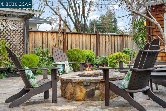 Image 4 of 60 For 22 Calle Del Casarillo