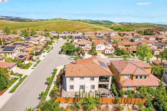 Image 7 of 56 For 7800 Kennard Ln