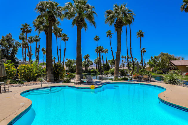 164 Deer Spring Way, Palm Desert, CA 92211
