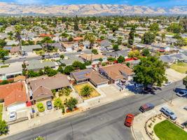 1868 Crinan Drive, San Jose CA: https://media.crmls.org/mediaz/aa667b63-e50d-49c8-97b1-7b6d1a1f2129.jpg