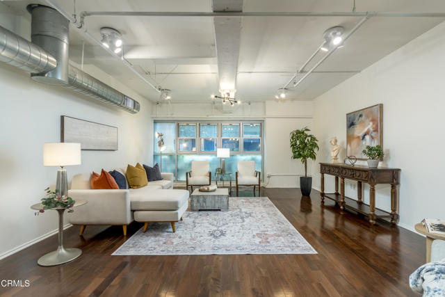 Detail Gallery Image 9 of 38 For 510 S Hewitt St #106,  Los Angeles,  CA 90013 - 2 Beds | 2 Baths