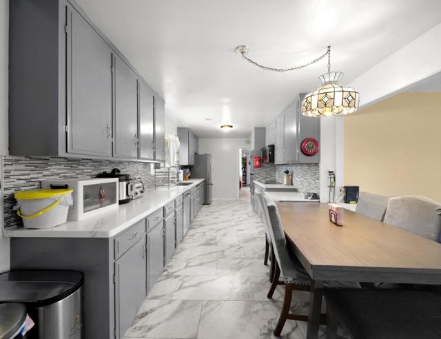 310 Jackson Street, Sunnyvale CA: https://media.crmls.org/mediaz/aa672e11-f417-4d7e-afe4-7e003f757ccd.jpg