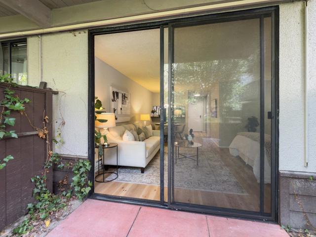 8124 Shelter Creek Lane, San Bruno CA: https://media.crmls.org/mediaz/aa67c6e3-b8bd-48de-827f-bec4ff99aeb9.jpg