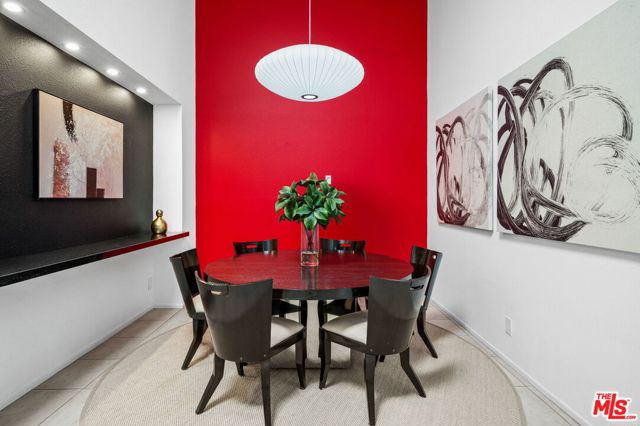 84 Running Springs Drive, Palm Desert CA: https://media.crmls.org/mediaz/aa68d837-bad1-4adb-bdf5-214a2add3983.jpg