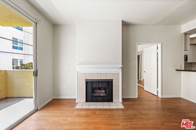 1845 Butler Avenue, Los Angeles CA: https://media.crmls.org/mediaz/aa699ac4-b8c8-483a-b69f-b4da0adfba42.jpg