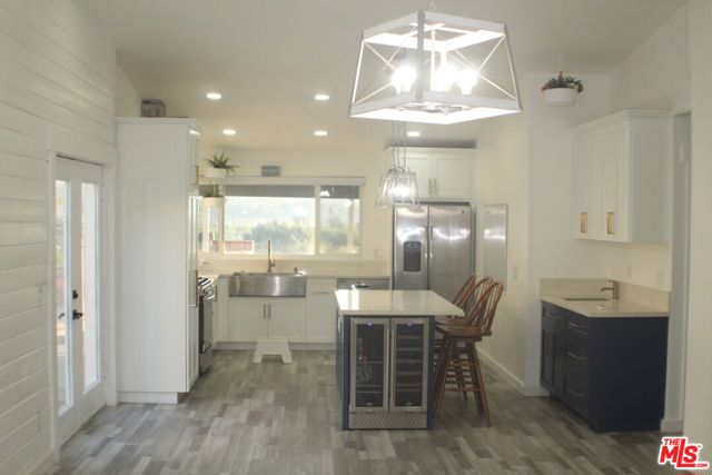 18834 Wellhaven Street, Canyon Country CA: https://media.crmls.org/mediaz/aa6ae6a9-4ee3-4c83-a04e-70c2a70c45ee.jpg
