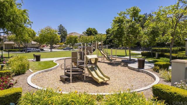 1444 Wooden Valley Street, Chula Vista CA: https://media.crmls.org/mediaz/aa6af69b-d985-4560-9fad-6fe81eb7bbe4.jpg