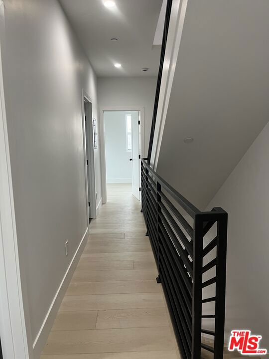 212 E 29th Street, Los Angeles CA: https://media.crmls.org/mediaz/aa6c8cc0-860e-4c59-bee5-4ee5dce0f907.jpg