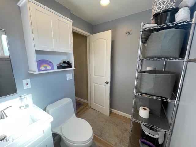 136 S Roosevelt Avenue, Oxnard CA: https://media.crmls.org/mediaz/aa6cd6b6-b345-4764-916b-95596d5f26a2.jpg