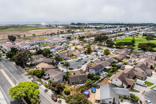 Detail Gallery Image 14 of 15 For 111 Carlisle Ct, Oxnard,  CA 93033 - 4 Beds | 2 Baths