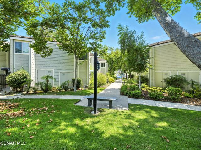 1206 S Westlake Boulevard, Westlake Village CA: https://media.crmls.org/mediaz/aa6dd8d7-816e-4676-9bfc-b57806d73674.jpg