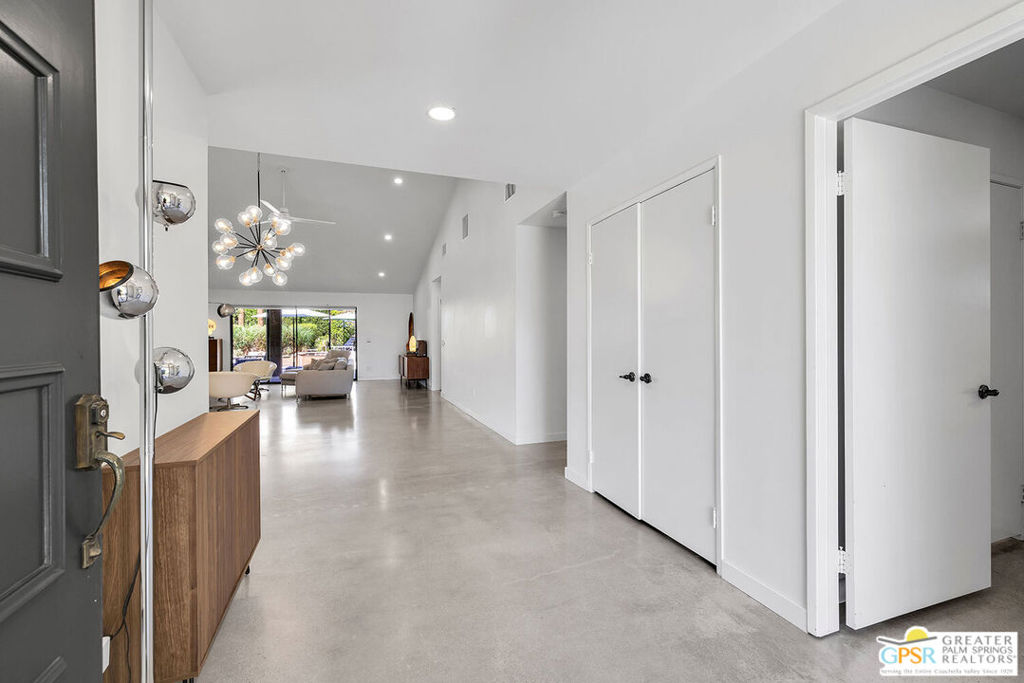 MLS #25596165PS image #1