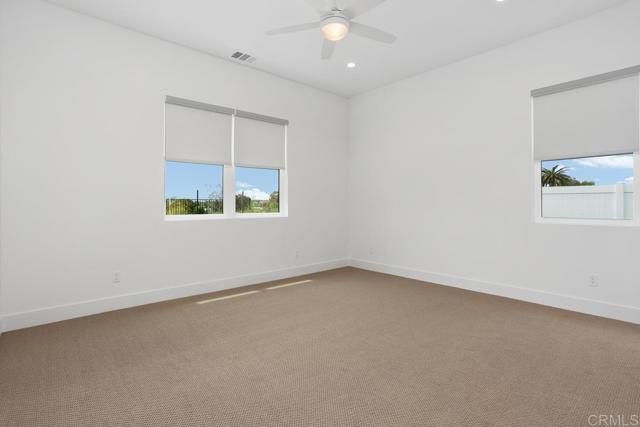 1216 Stonemark Place, Vista CA: https://media.crmls.org/mediaz/aa6f0388-ff6a-45a2-85f1-aa2da80da56d.jpg